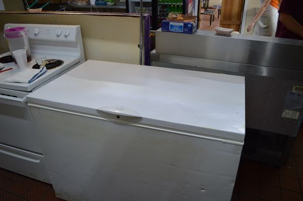 The Lunch Box: 268 Colyar Street, Tracy City, TN 37387